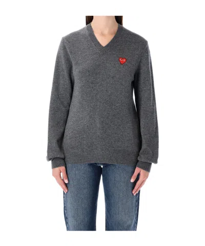 COMME DES GARÇONS PLAY COMME DES GARÇONS PLAY LOGO DETAILED V-NECK SWEATER
