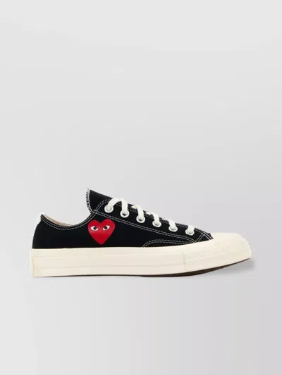 COMME DES GARÇONS PLAY LOW-TOP CANVAS CONVERSE SNEAKERS COLLABORATION
