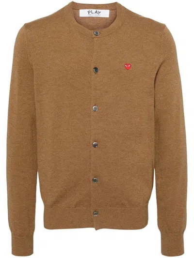 COMME DES GARÇONS PLAY COMME DES GARÇONS PLAY ROUND--NECK SMALL RED EMBLEM KNIT