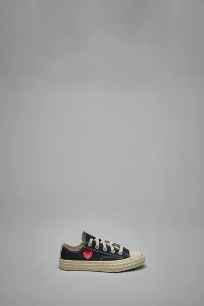 Comme Des Garçons Play Small Red Heart Low Top Kids In White