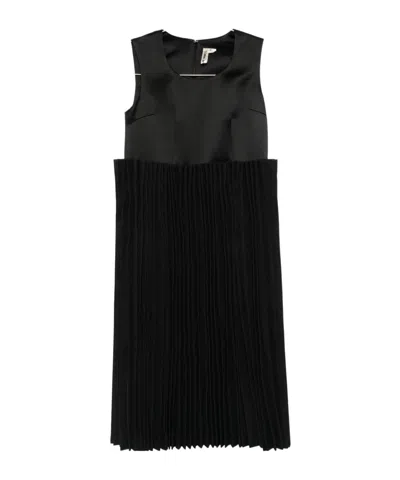 COMME DES GARÇONS PLEATED SLEEVELESS DRESS