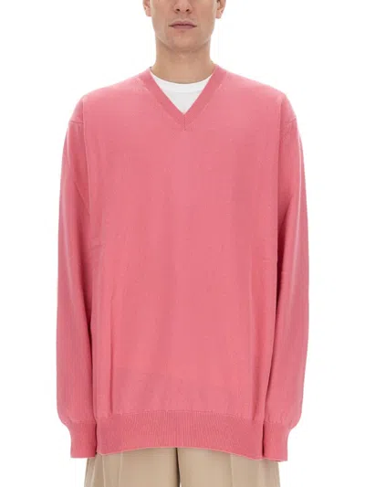 Comme Des Garçons Relaxed-fit V-neck Wool Jersey Sweater In Pink