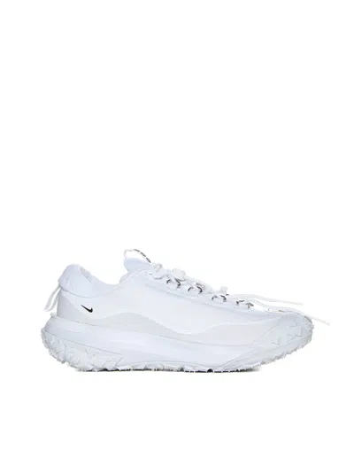 Comme Des Garçons Trainers In White