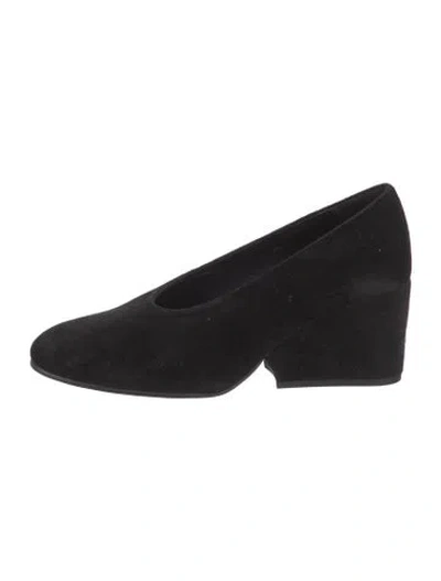 Pre-owned Comme Des Garçons Suede Pumps In Blue