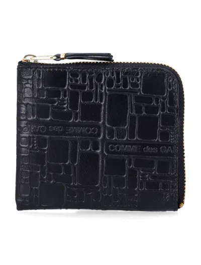 Comme Des Garçons Comme Des Garcons Wallet Minimalist Embossed Zip Wallet 9.5cm X 11cm In Black