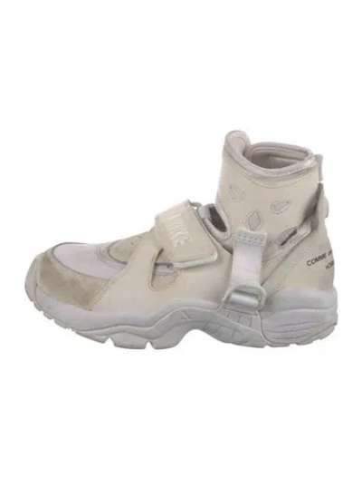 Pre-owned Comme Des Garçons X Nike Leather Chunky Sneakers In White