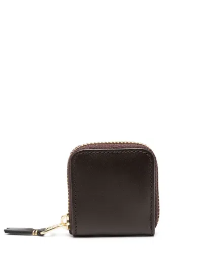 Comme Des Garçons Zipped Leather Wallet In Braun