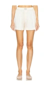 Comme Si La Boxer Classica Silk Short In 奶油色