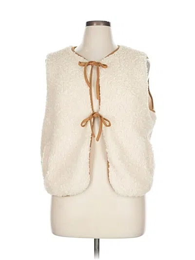 Pre-owned Commense Faux Fur Vest In White