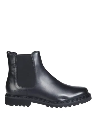 Common Projects Chelsea Boot Piuma In Leather Leather Boots In Black