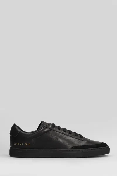 COMMON PROJECTS COURT CLASSIC SNEAKERS IN BLACK SUEDE AND LEATHER