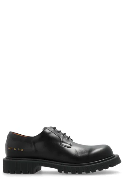 Common Projects Men's Lug Sole Leather Derby Shoes In 7547 - Black