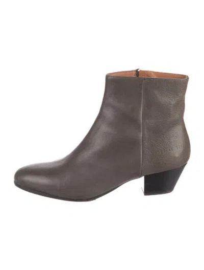 Pre-owned Common Projects Leather Boots In Gray