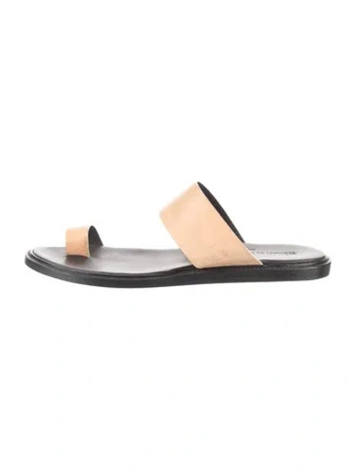 Pre-owned Common Projects Leather Slides In Black