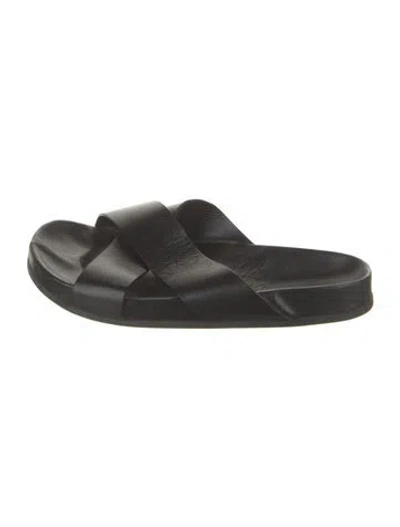Pre-owned Common Projects Leather Slides In Black