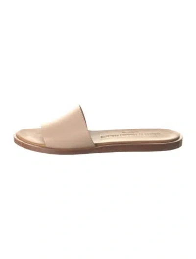Pre-owned Common Projects Leather Slides In Neutral