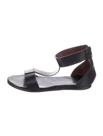 Pre-owned Common Projects Leather T-strap Sandals In Black