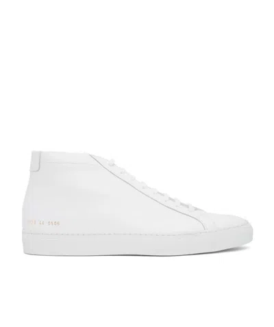 Common Projects Logo Embossed Leisure Sports Shoes In White