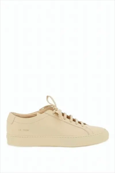 Common Projects Low-top Leather Sneakers With Seamless Design In Neutral