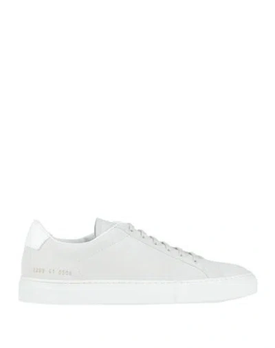 Common Projects Man Sneakers White Size 9 Leather
