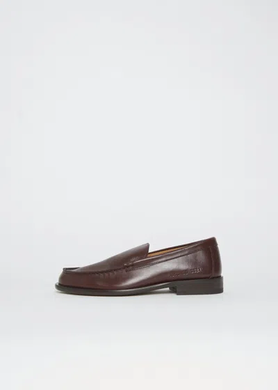 Common Projects Minimal Leather Loafer In Brown