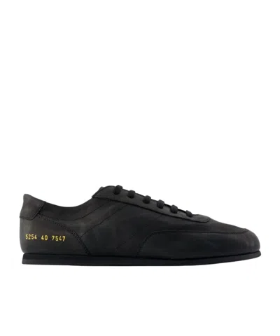 Common Projects Minimal Low-top Sneakers In Black