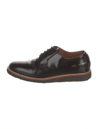 Pre-owned Common Projects Patent Leather Oxfords In Black