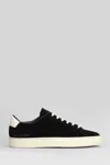 Common Projects Retro Vintage Sneakers In Black Suede In Black
