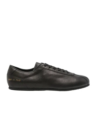 Common Projects Round-toe Low-top Casual Shoes In Black