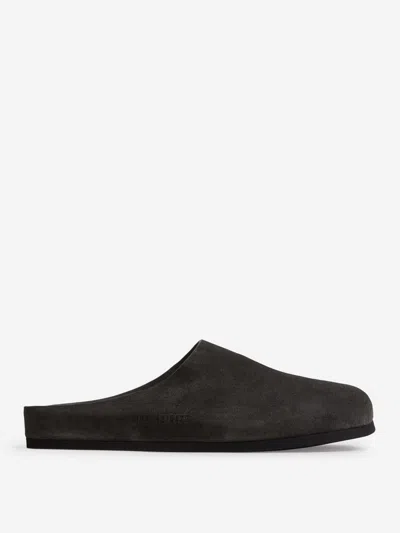 Common Projects Suede Clog Clogs In Black