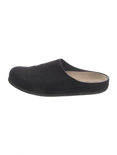 Pre-owned Common Projects Suede Mules In Black