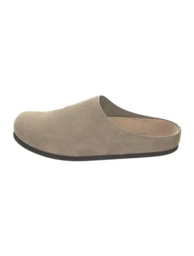 Pre-owned Common Projects Suede Slippers In Neutrals