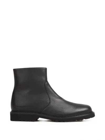 Common Projects Zip-fastening Lug-sole Boots In Black