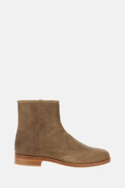 Common Projects Zipper Boot In Waxed Suede In Sand