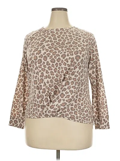 Pre-owned Como Blu 3/4 Sleeve Top Tan Animal Print Pattern Mock Neckline Tops