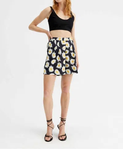 Compañía Fantástica Dahlia Print Short In Black