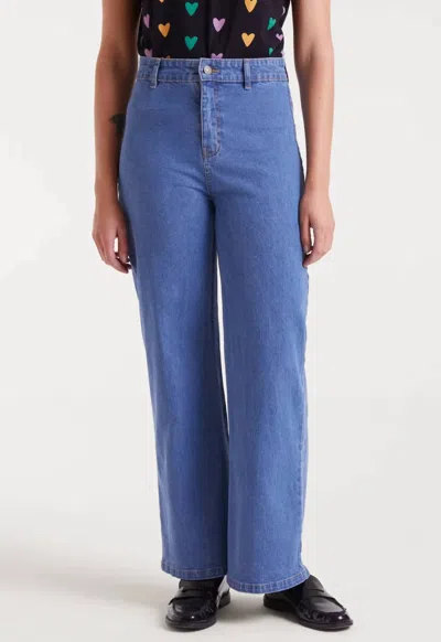 Compañía Fantástica Heart Embroidered Jeans In Blue