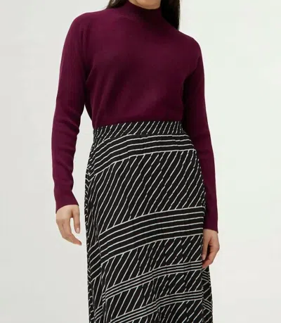 Compañía Fantástica Mock Neck Flared Jersey Sweater In Aubergine In Purple