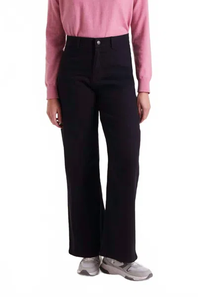 Compañía Fantástica Strawberry Patch Pocket Denim Jeans In Black