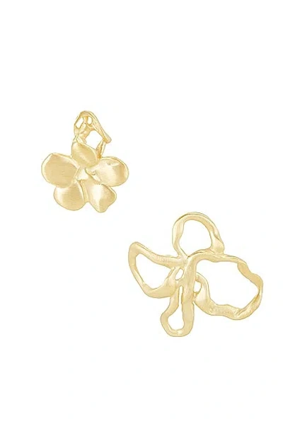 Completedworks Mismatched Flower 18kt Gold-vermeil Earrings
