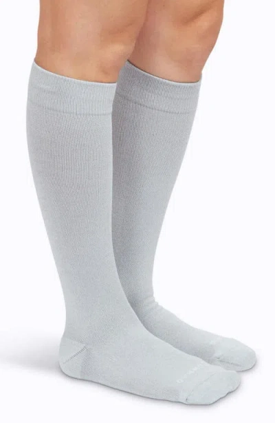 Comrad Knee-high Compression Socks In Heather Grey