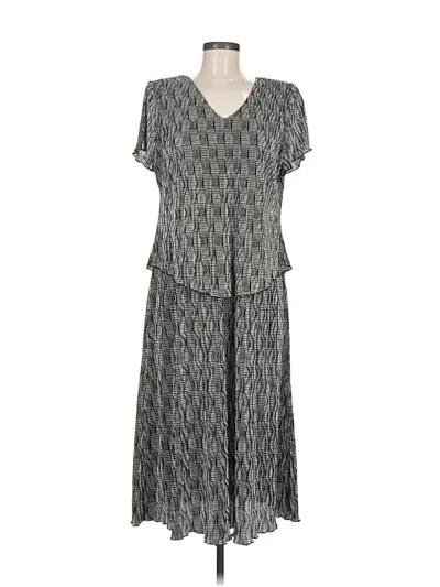 Pre-owned Connected Apparel Casual Dress In Black