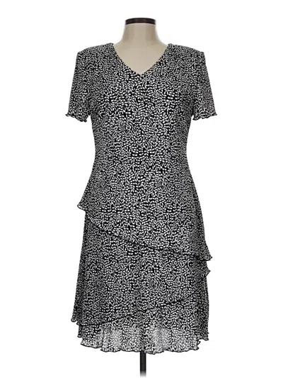 Pre-owned Connected Apparel Casual Dress In Silver