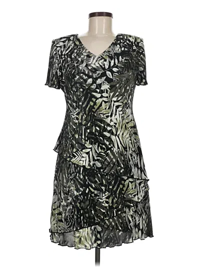 Pre-owned Connected Apparel Cocktail Dress In Green