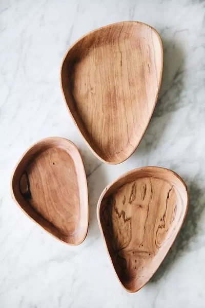 Connected Goods Wild Olive Wood Petal Serving Plate Set In Brown
