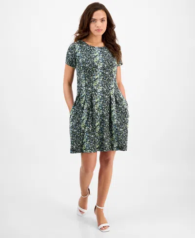 Connected Petite Printed Round-neck Fit & Flare Dress In Lime