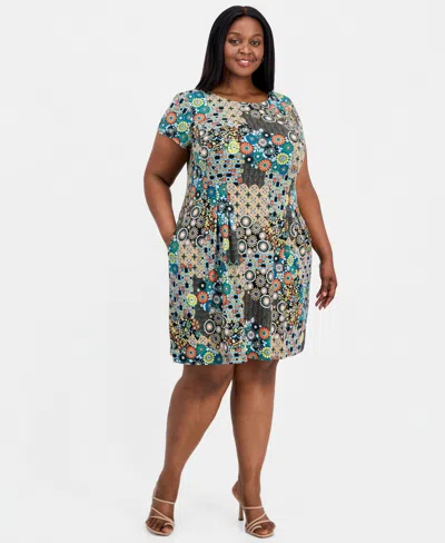 Connected Plus Size Printed Round-neck Short-sleeve Dress In Multi
