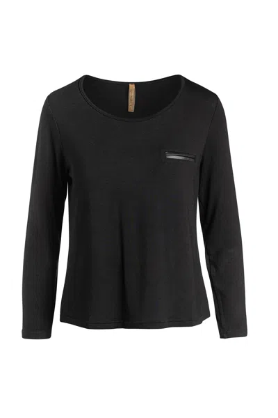 Conquista Women's Black Jersey Pocket Detail Top