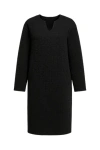Conquista Women's Black Relaxed Long Sleeve Sack Style Midi Dress In Quilt Jersey With Side Pockets In Black