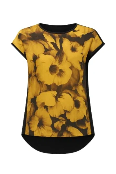 Conquista Women's Black Sleeveless Print Top With Rounded Neckline